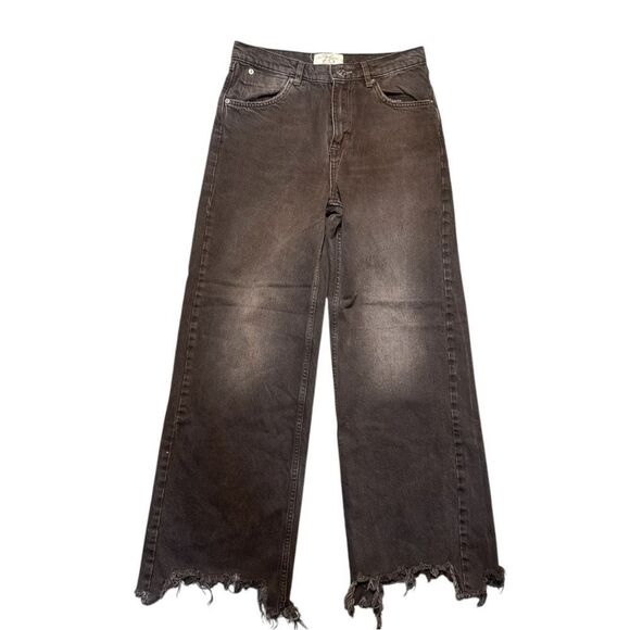 We The Free Wide Leg Black Distressed Jeans Size 26 - Picture 2 of 12